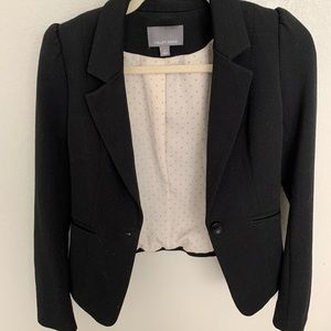 Black fitted blazer